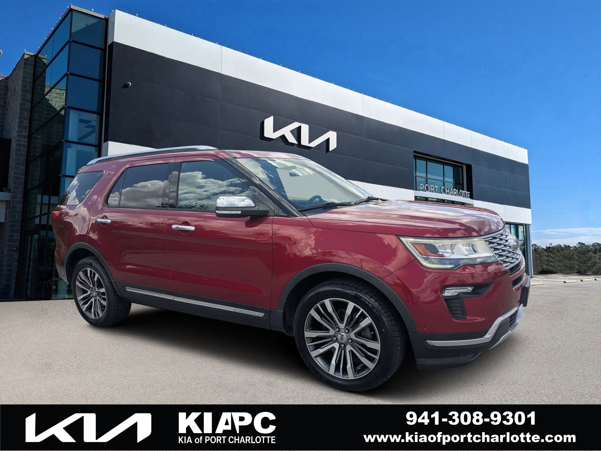 2018 Ford Explorer Platinum 4WD's photo
