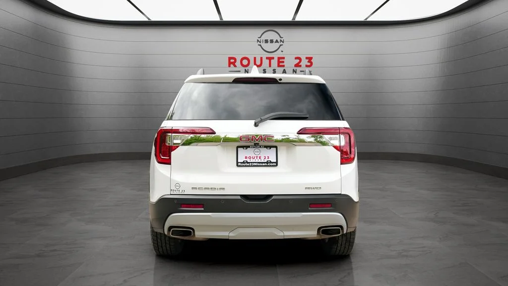 Used 2022 White GMC SLE image 6