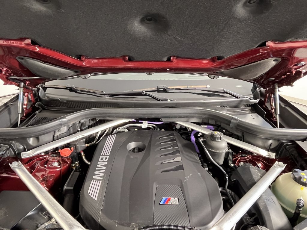 Used 2026 Red BMW xDrive40i image 18