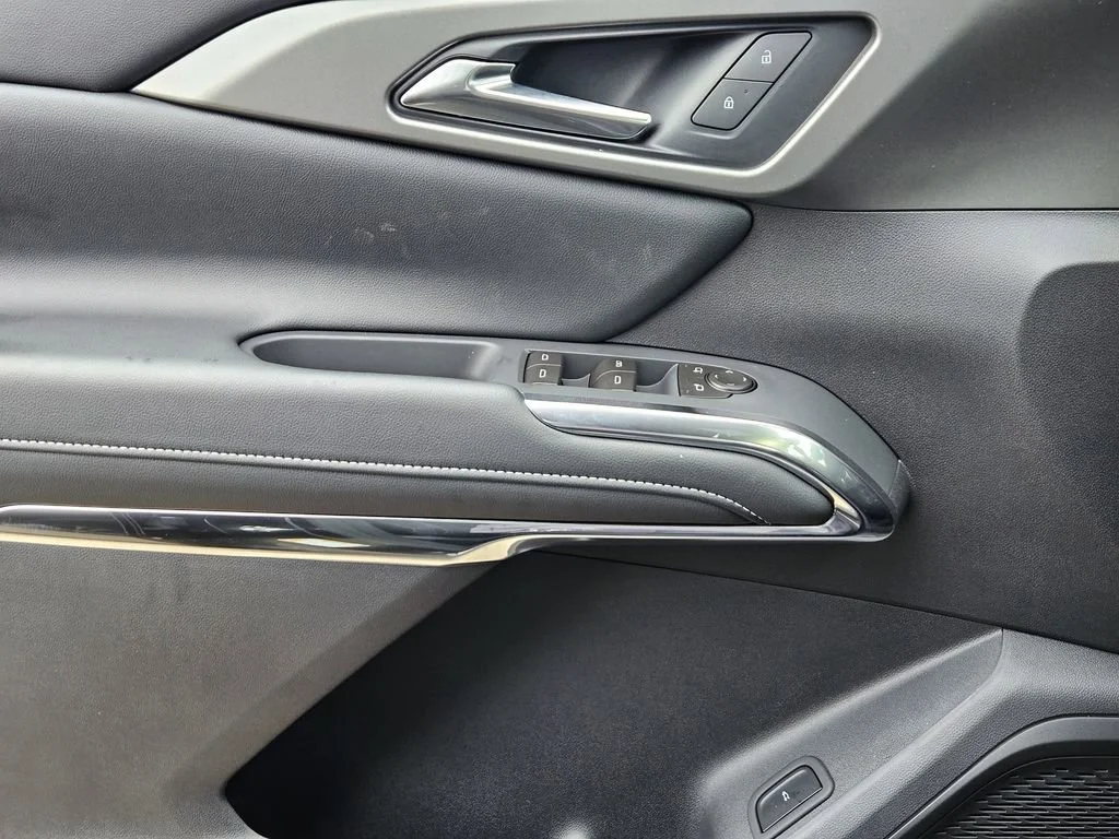 2026 Chevrolet Traverse LT - Photo 18