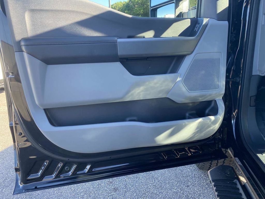 New 2026 Agate Black Metallic Ford F-250® XL image 11