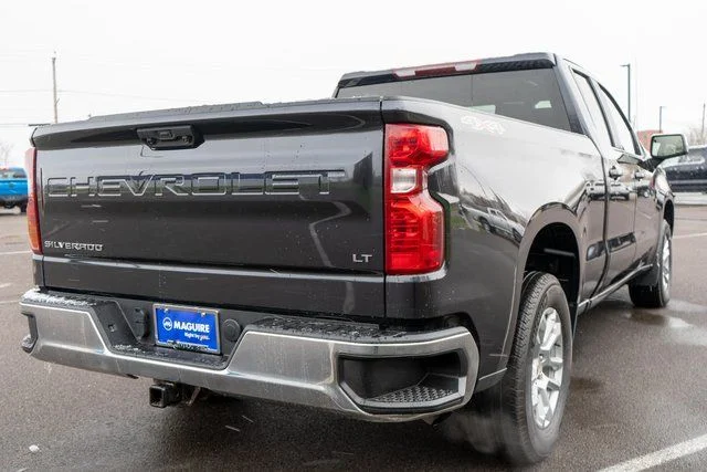 Used 2022 Gray Chevrolet LT image 6