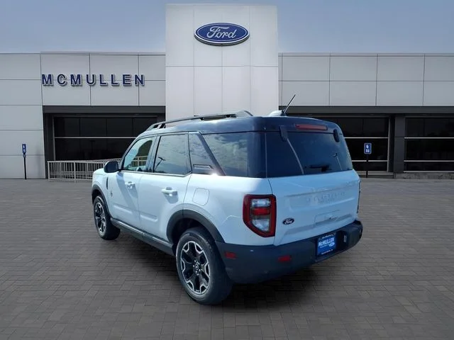 New 2026 Oxford White Ford Outer Banks® image 32