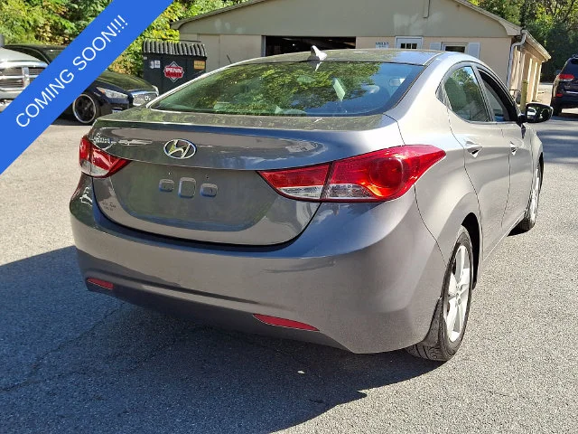 Used 2013 Gray Hyundai GLS image 10
