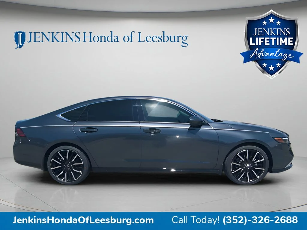 New 2026 Meteorite Gray Metallic Honda Touring image 3