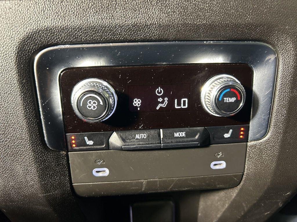 Used 2021 Onyx Black GMC Denali image 31