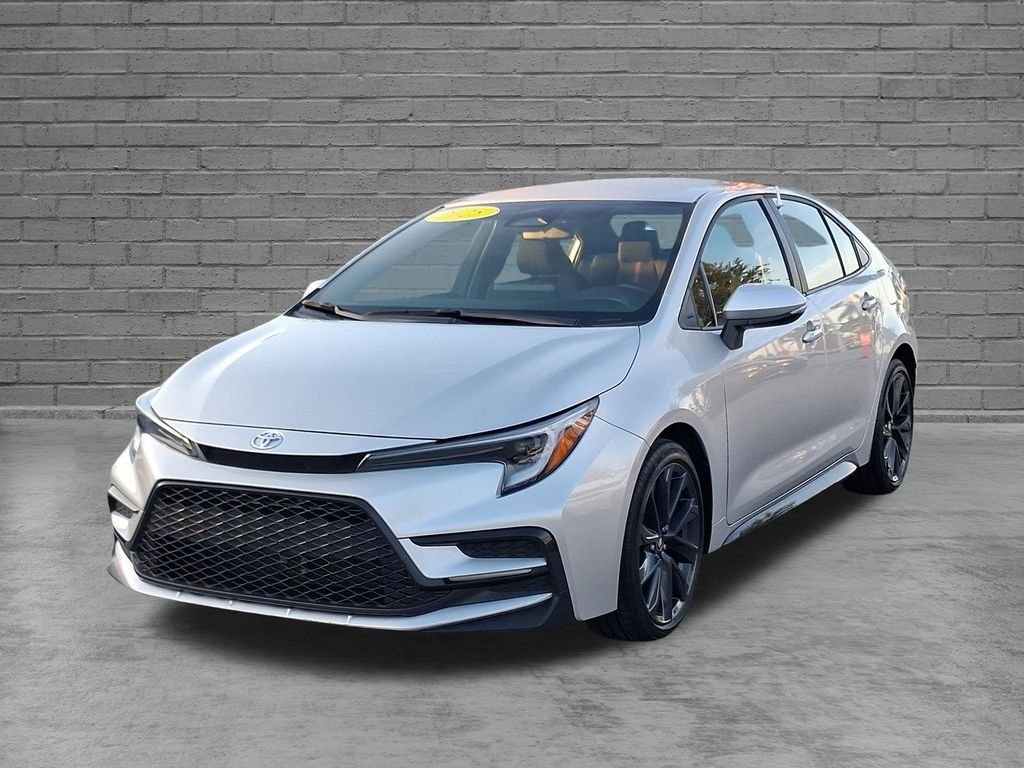 Used 2025 Silver Toyota SE image 3