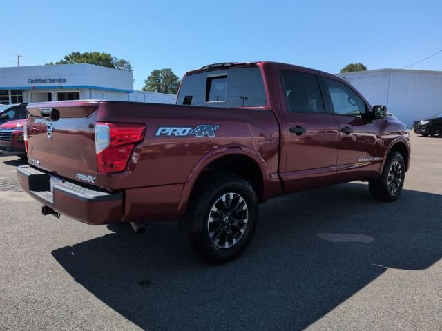 Used 2019 Red Nissan PRO-4X image 5