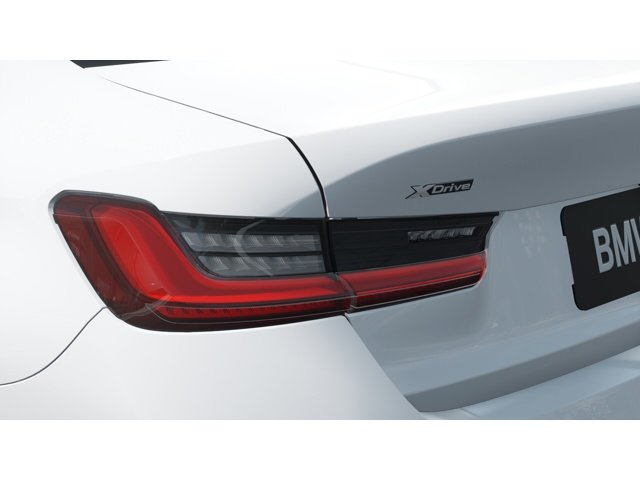 New 2026 Alpine White BMW  image 8