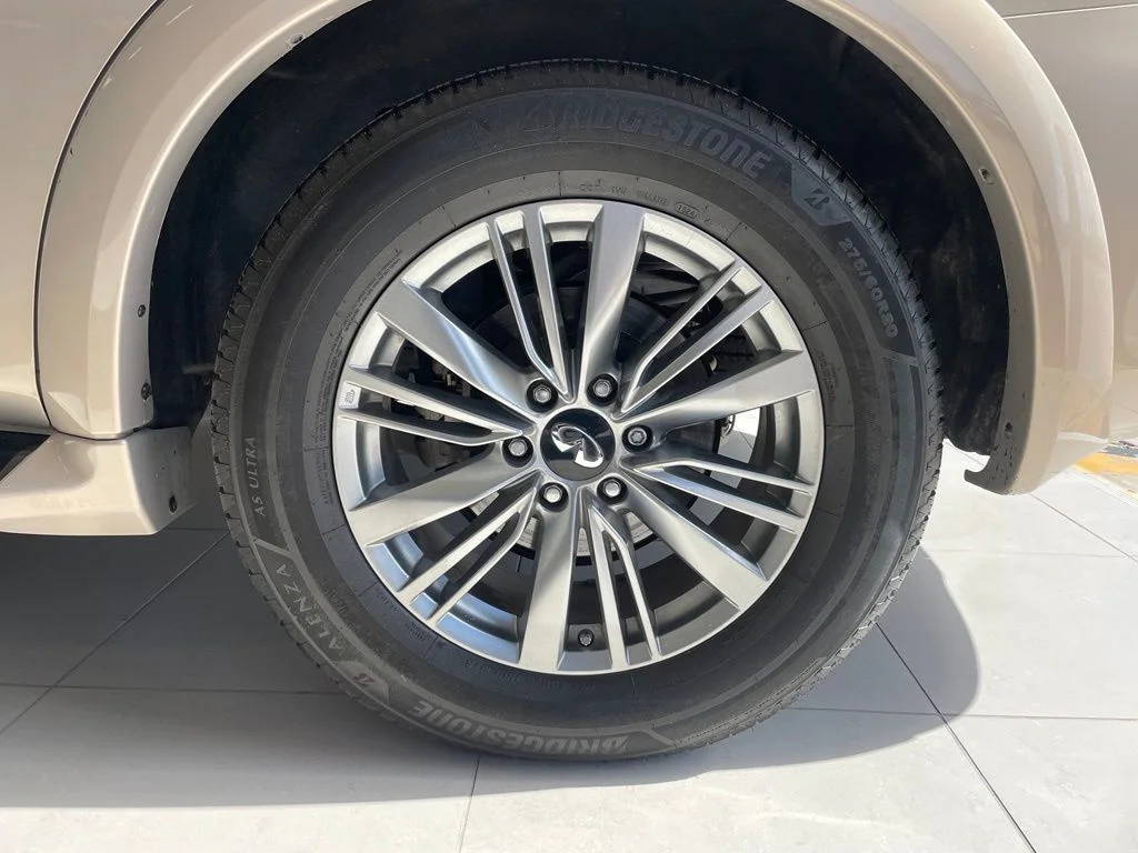 Used 2022 Beige INFINITI LUXE image 20