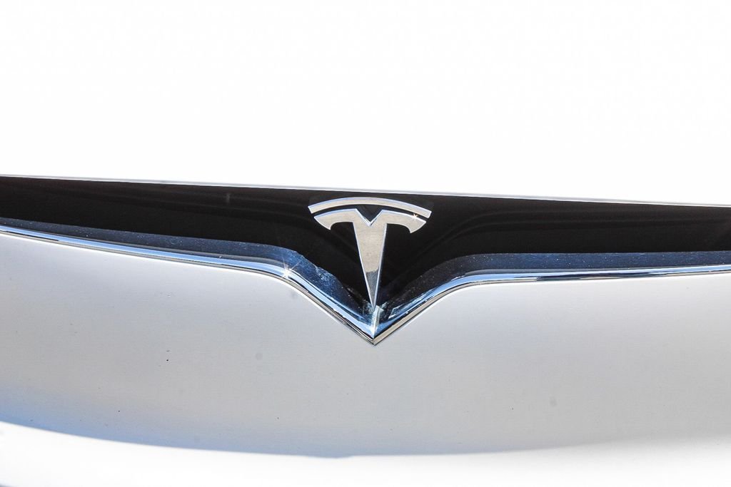 Used 2019 Pearl White Multi-Coat Tesla P100D image 6