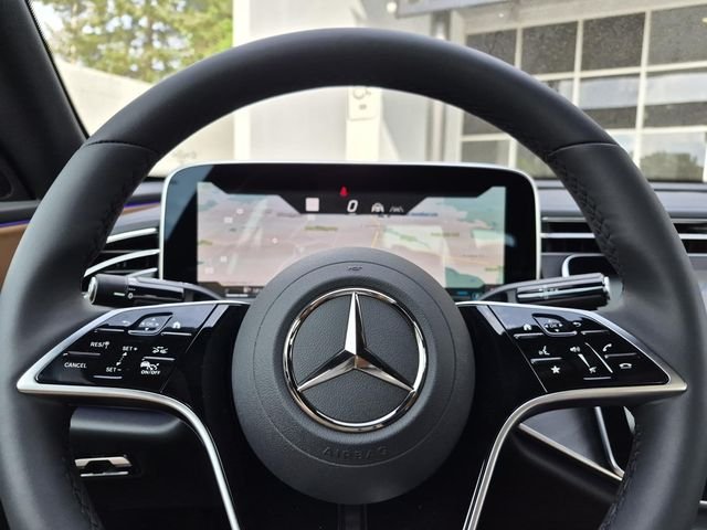 New 2026 Graphite Grey Metallic Mercedes-Benz E 350 image 25