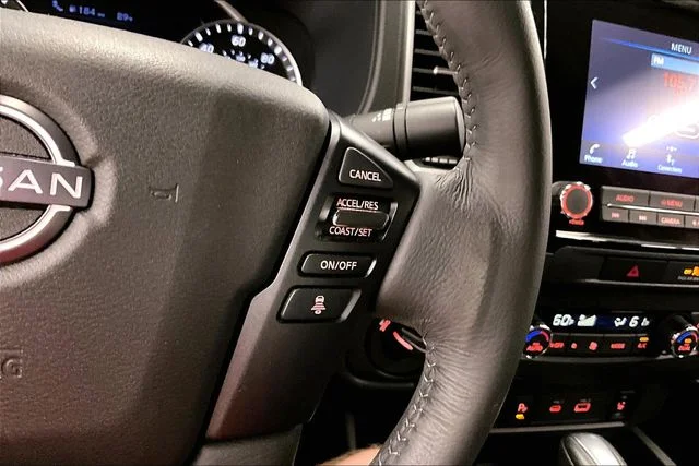Used 2022 Super Black Nissan SV image 27