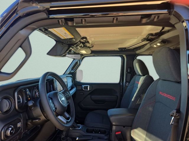 New 2026 Black Clear-Coat Exterior Paint Jeep Rubicon image 16