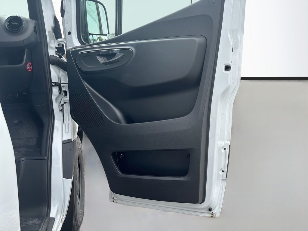 New 2026 White Mercedes-Benz Cargo 144 WB image 22