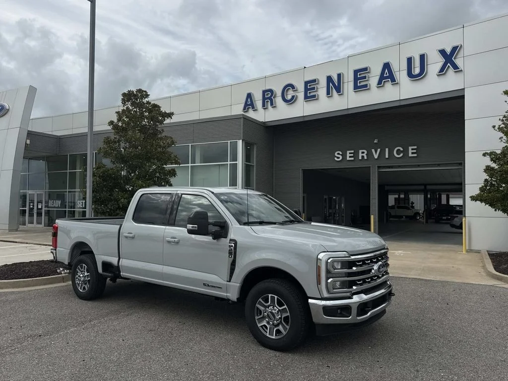 2026 Ford Super Duty F-250 Lariat