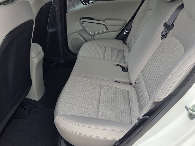 Certified Used 2020 Snow White Pearl KIA S IVT image 12