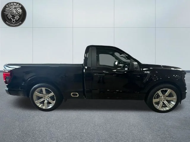 New 2026 Agate Black Metallic Ford XL image 4