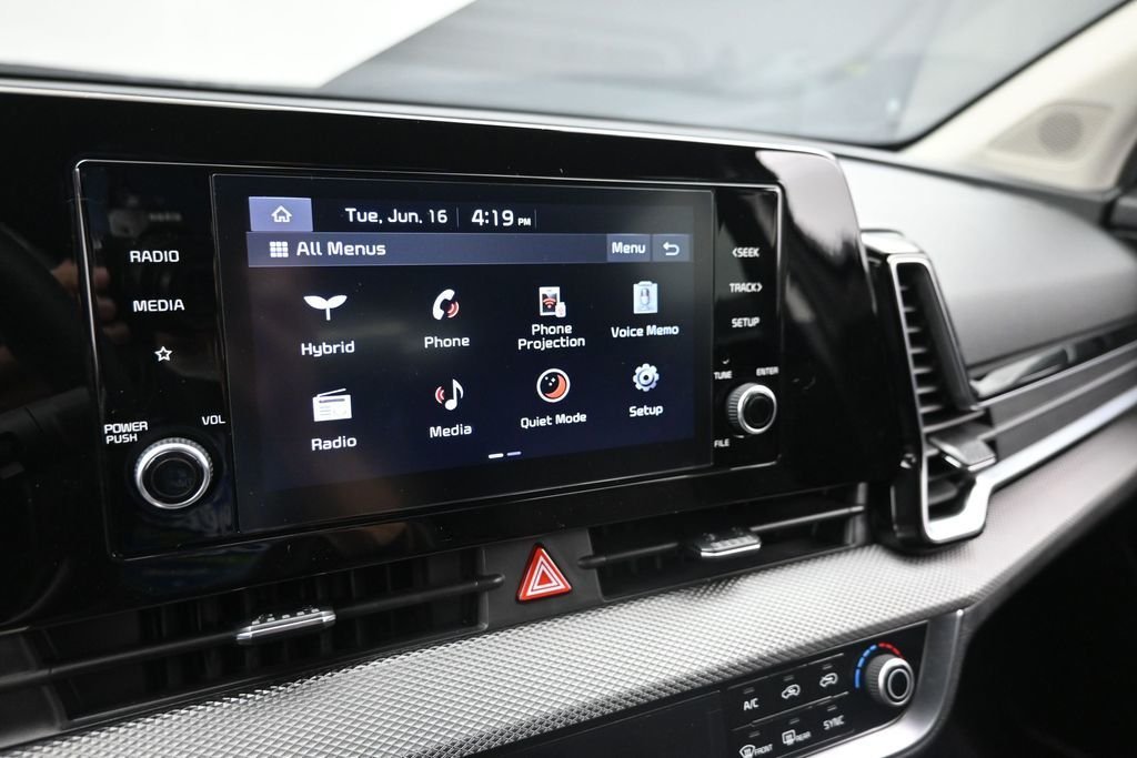 Used 2023 Black Kia LX image 18