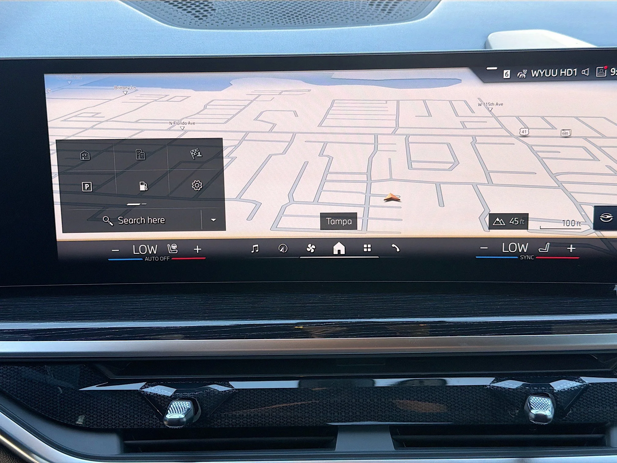 New 2027 Skyscraper Grey Metallic BMW xDrive40i image 31