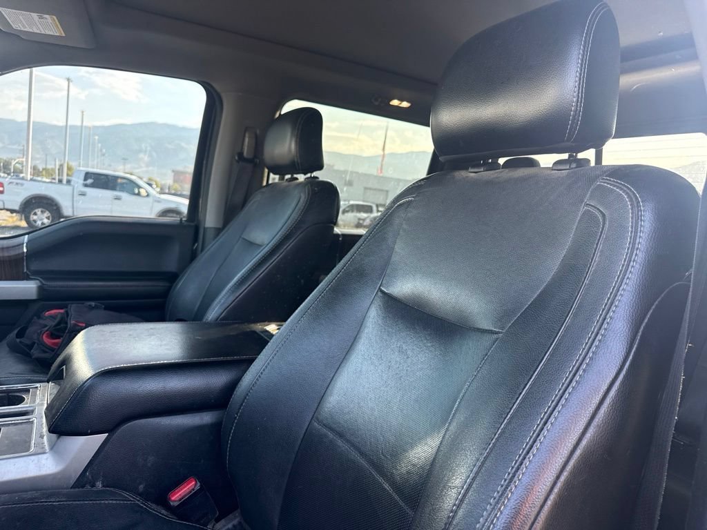 Used 2015  Ford  image 18