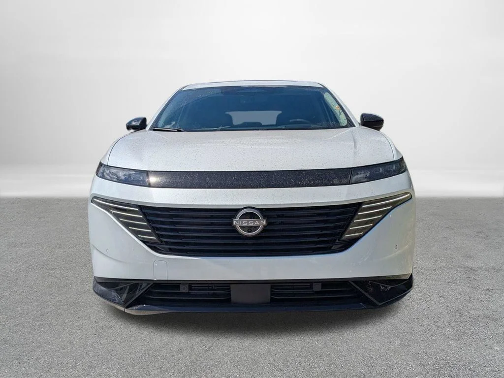 New 2026 White Nissan Platinum image 8
