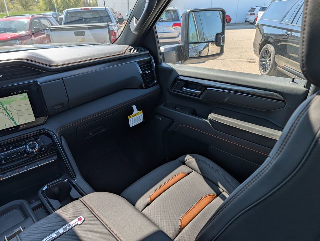 2026 GMC Sierra 3500HD AT4 - Photo 11