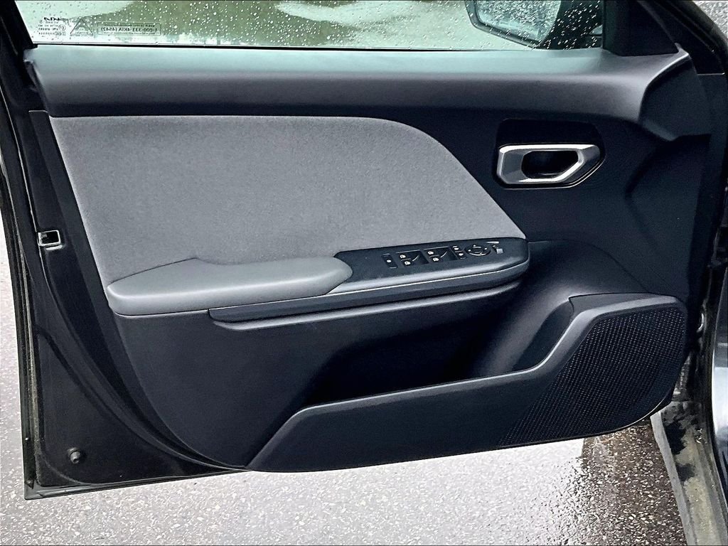 Used 2025 Interstellar Gray Kia EX image 9