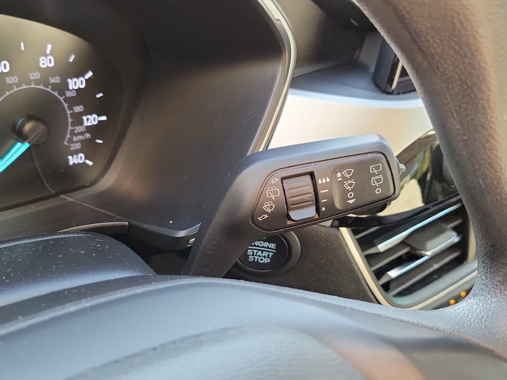 Used 2020 Red Metallic Ford SE image 30