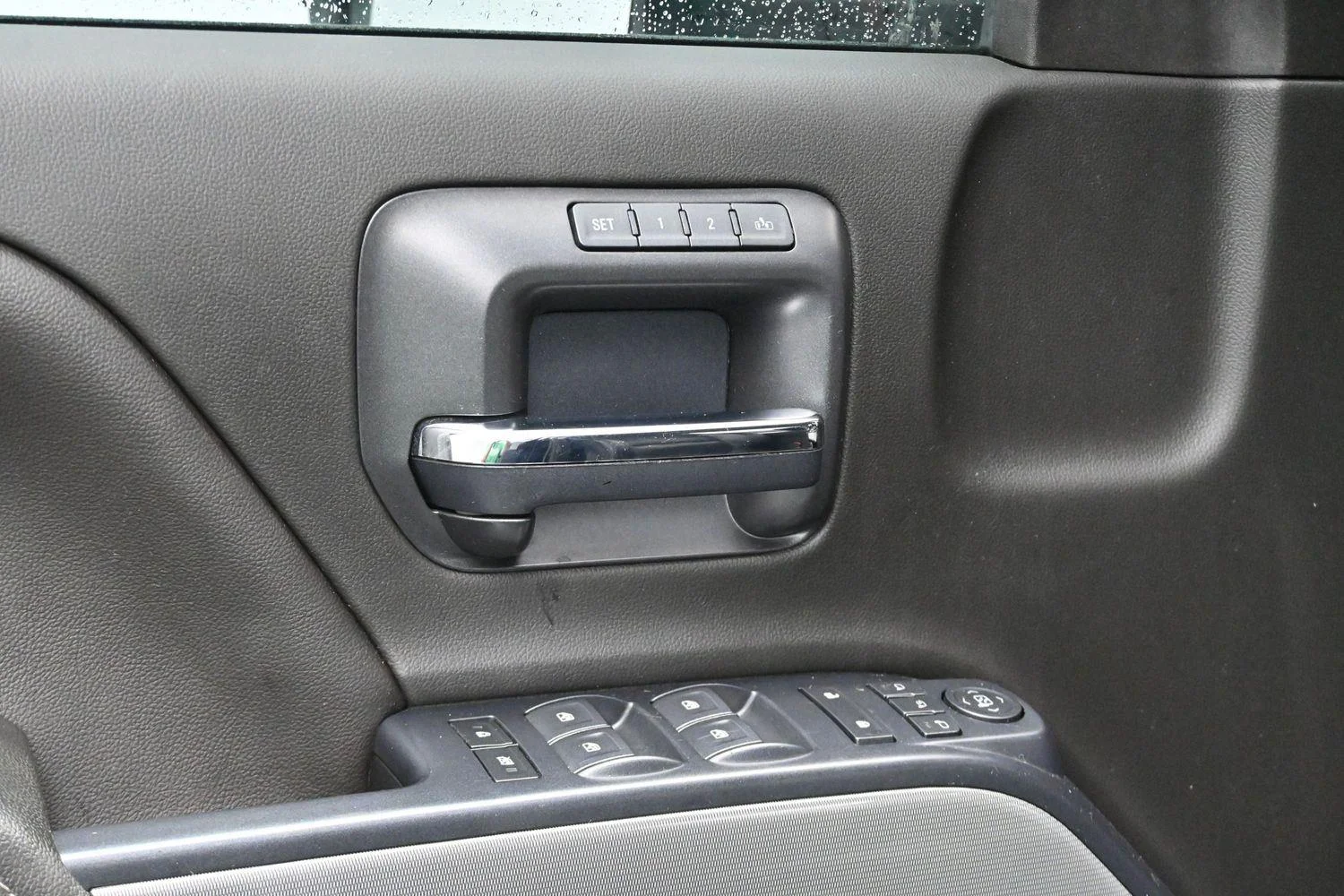 Used 2019 Black Chevrolet LTZ image 11
