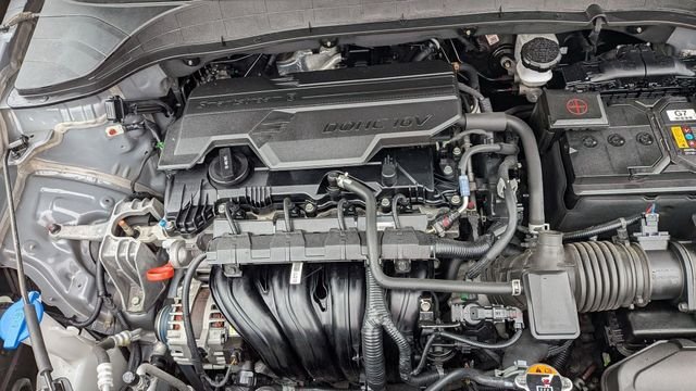 Used 2023 Gray Hyundai SEL image 27