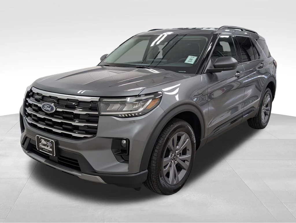 New 2026 Carbonized Gray Metallic Ford Active image 16