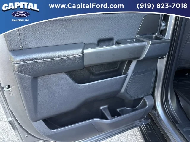 Used 2024 Gray Ford XLT image 17