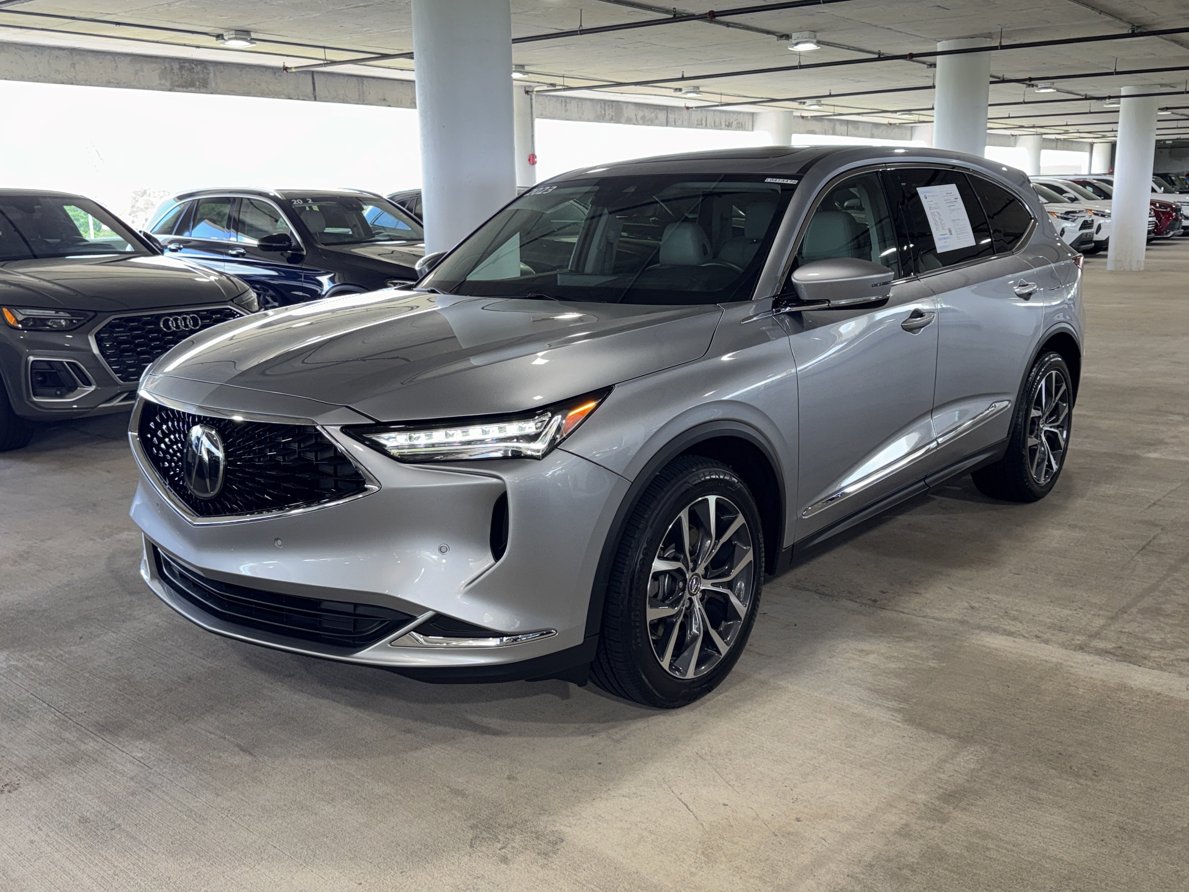 Used 2023 Lunar Silver Metallic Acura w/Technology Package image 4