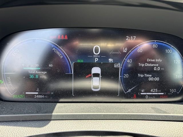 Used 2023  Toyota XLE image 9