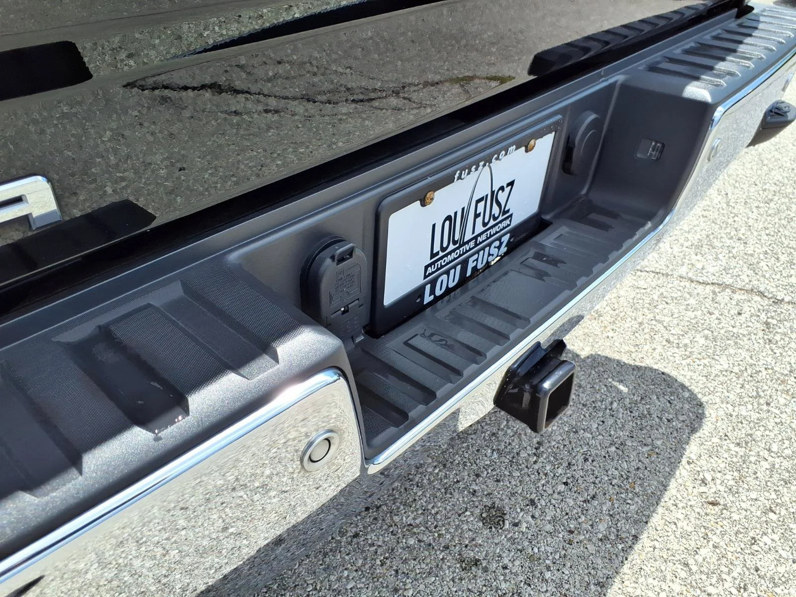Used 2018 Onyx Black GMC SLT image 37