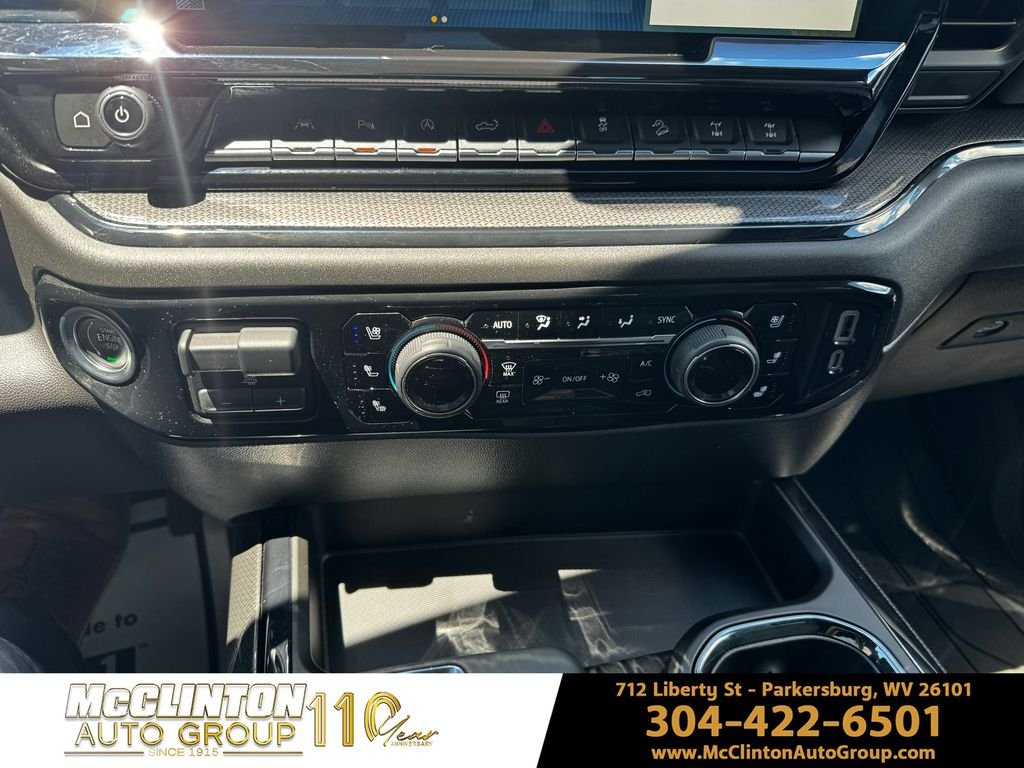 Used 2025 Gray Chevrolet ZR2 image 28