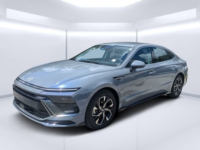 Used 2025 Blue Hyundai SEL image 7