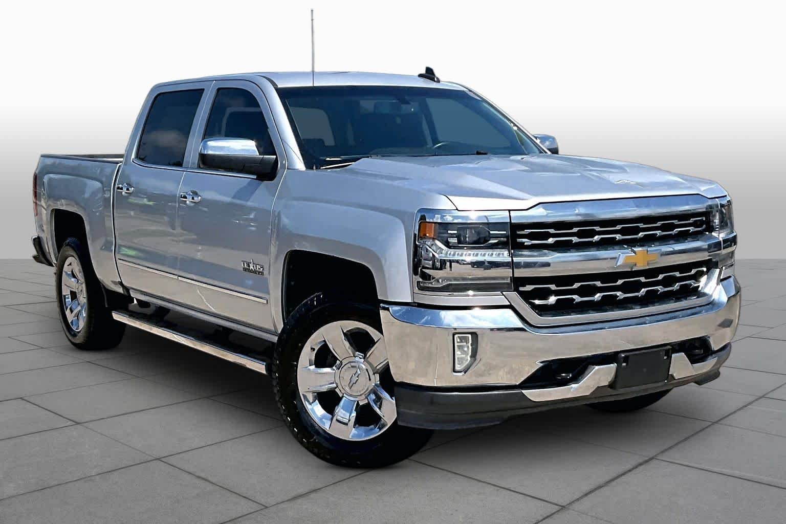 Used 2018 Silver Ice Metallic Chevrolet LTZ image 3