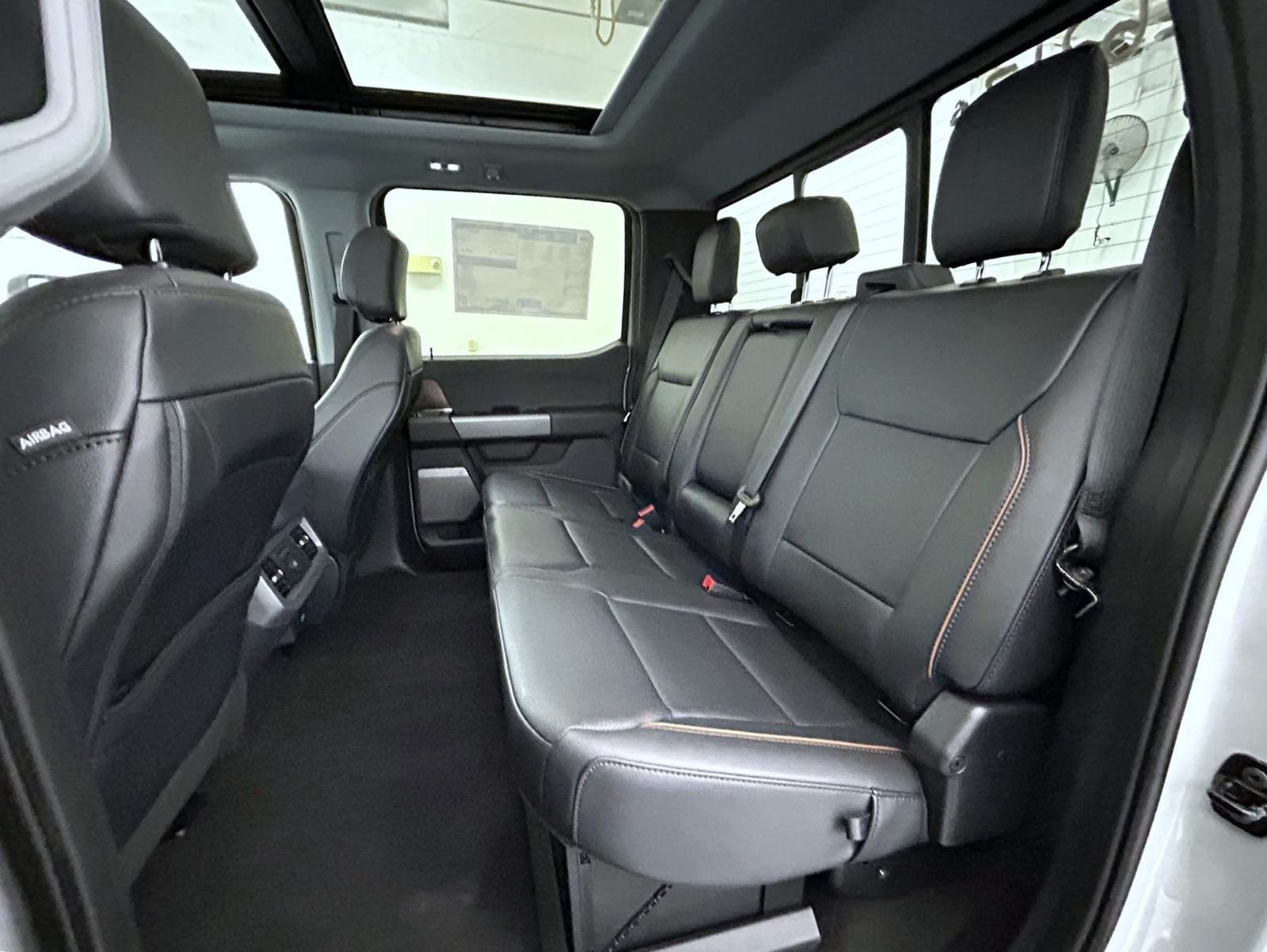New 2026 Avalanche Ford Lariat image 19