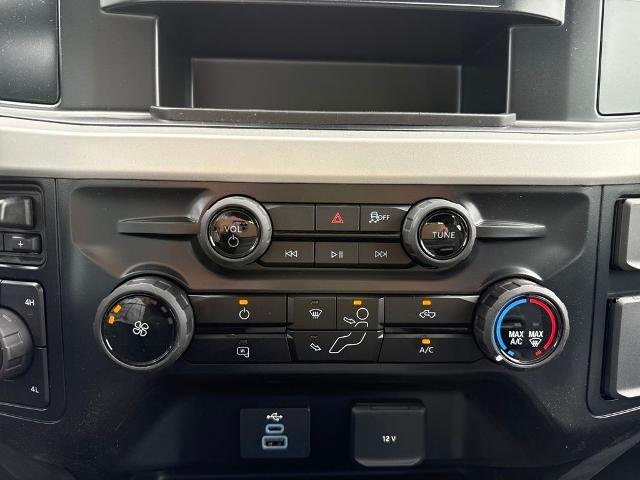 New 2026 Agate Black Metallic Ford F-250® XL image 69