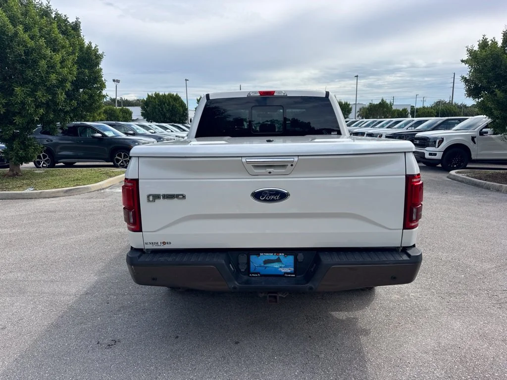 Used 2015 Oxford White Ford Lariat image 7
