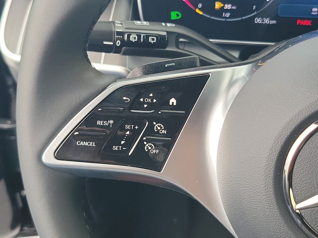 New 2026 Black Mercedes-Benz GLC 300 image 24