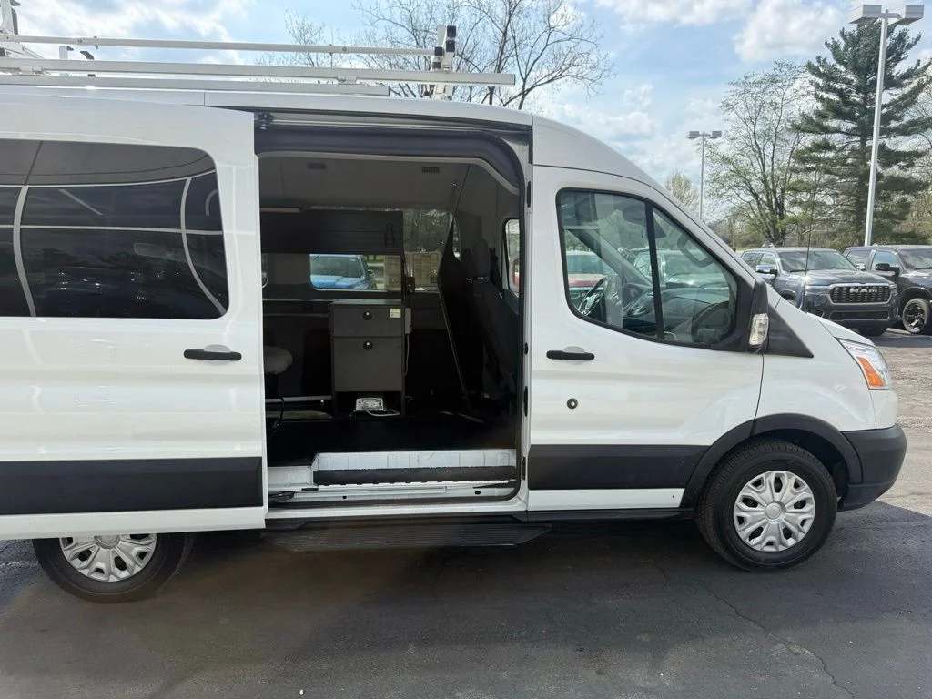 Used 2019 White Ford XLT image 55
