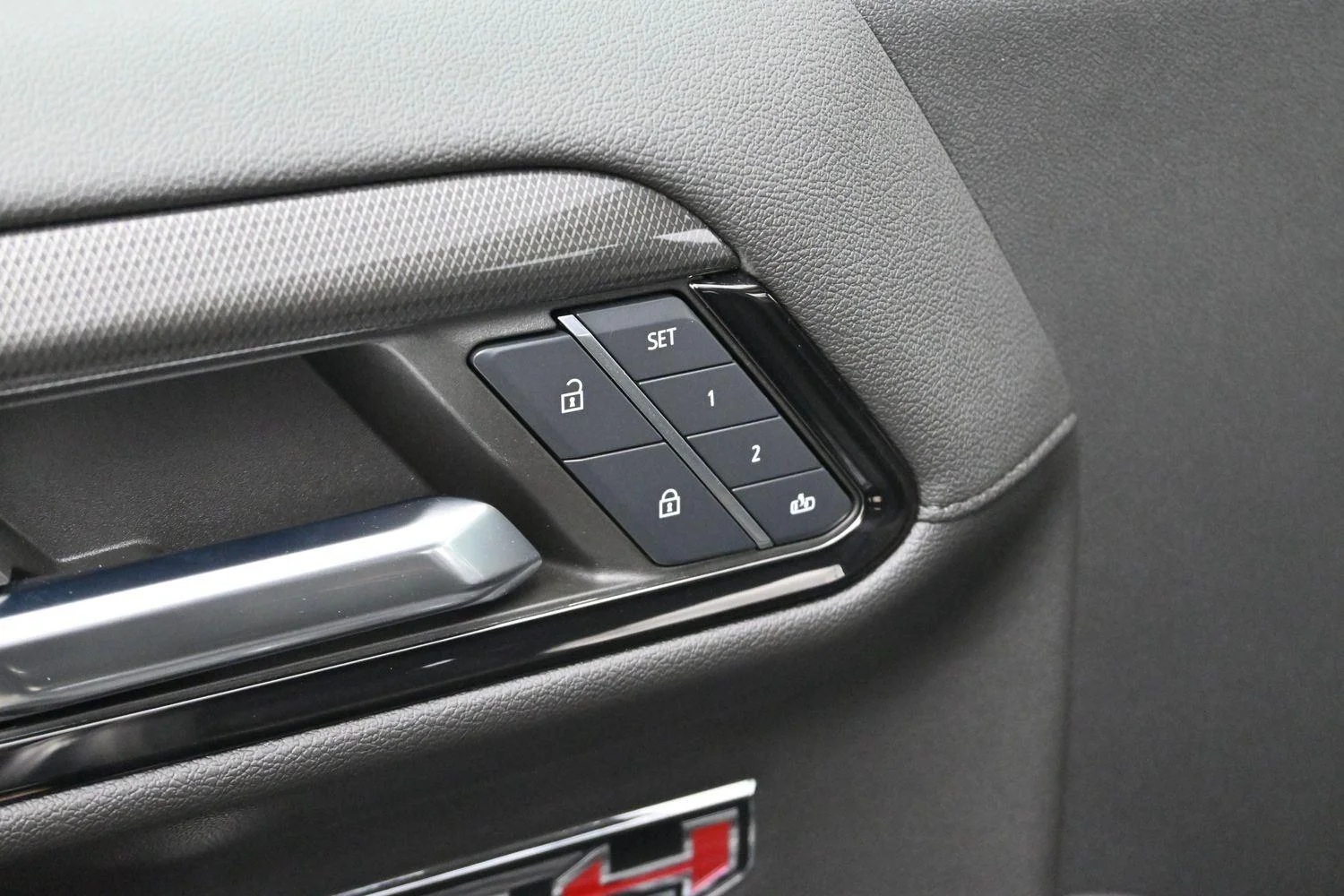 Used 2024 Titanium Rush Metallic GMC AT4 image 10
