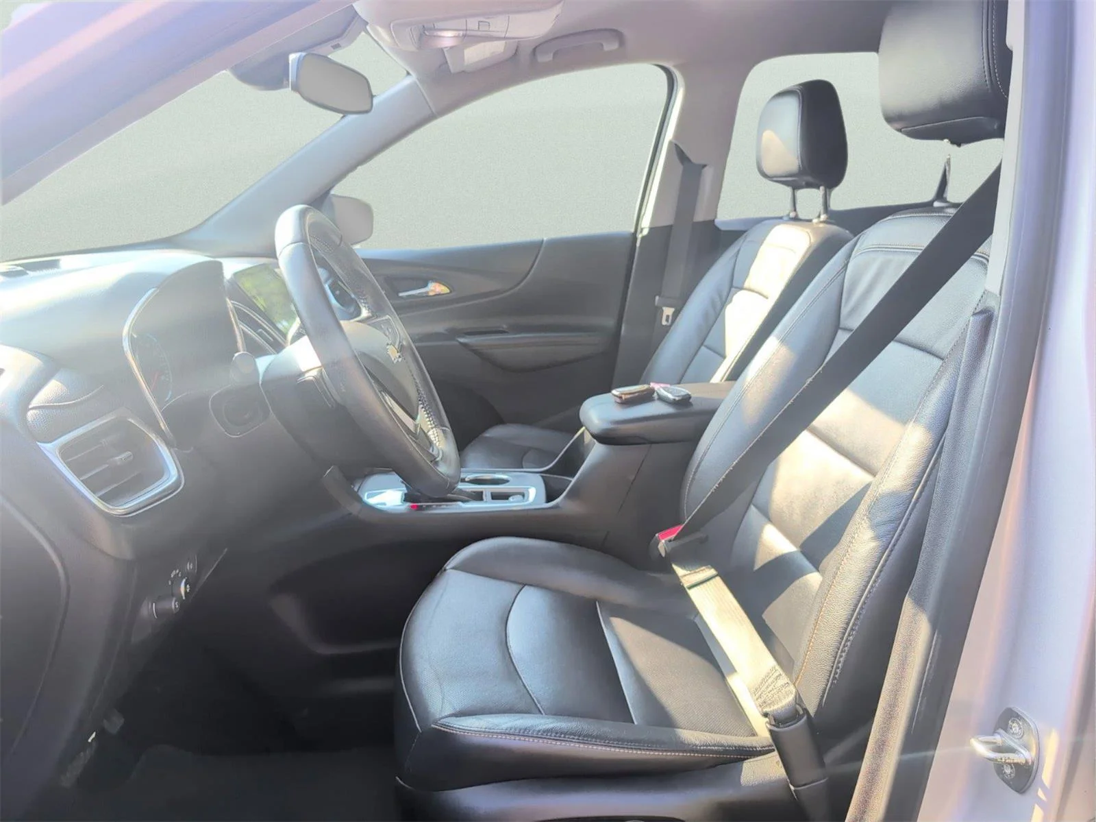 Used 2021 SILVER ICE METALLIC Chevrolet Premier image 12