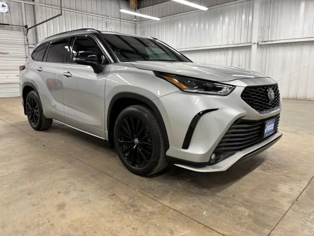 2023 Toyota Highlander XSE