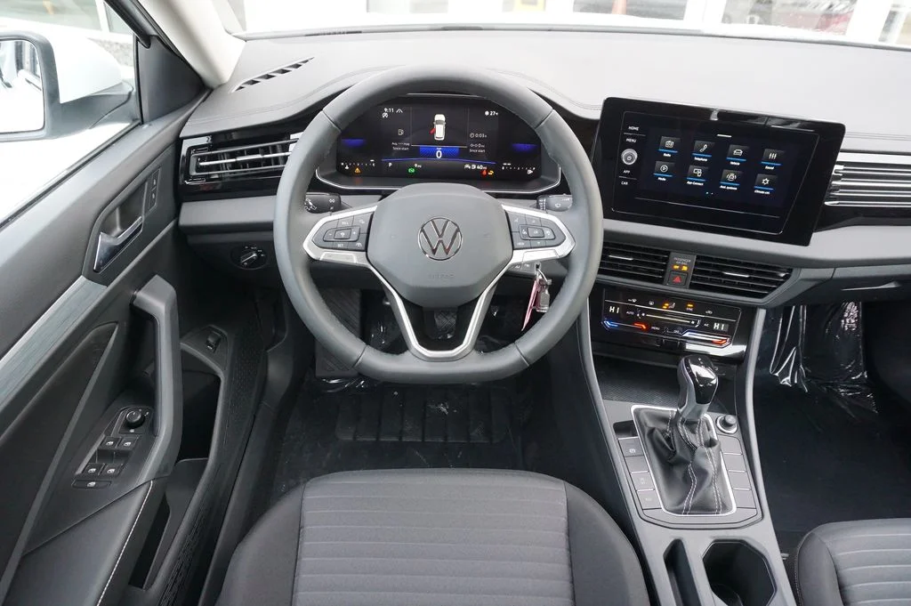 New 2026 White Volkswagen 1.5T S image 12