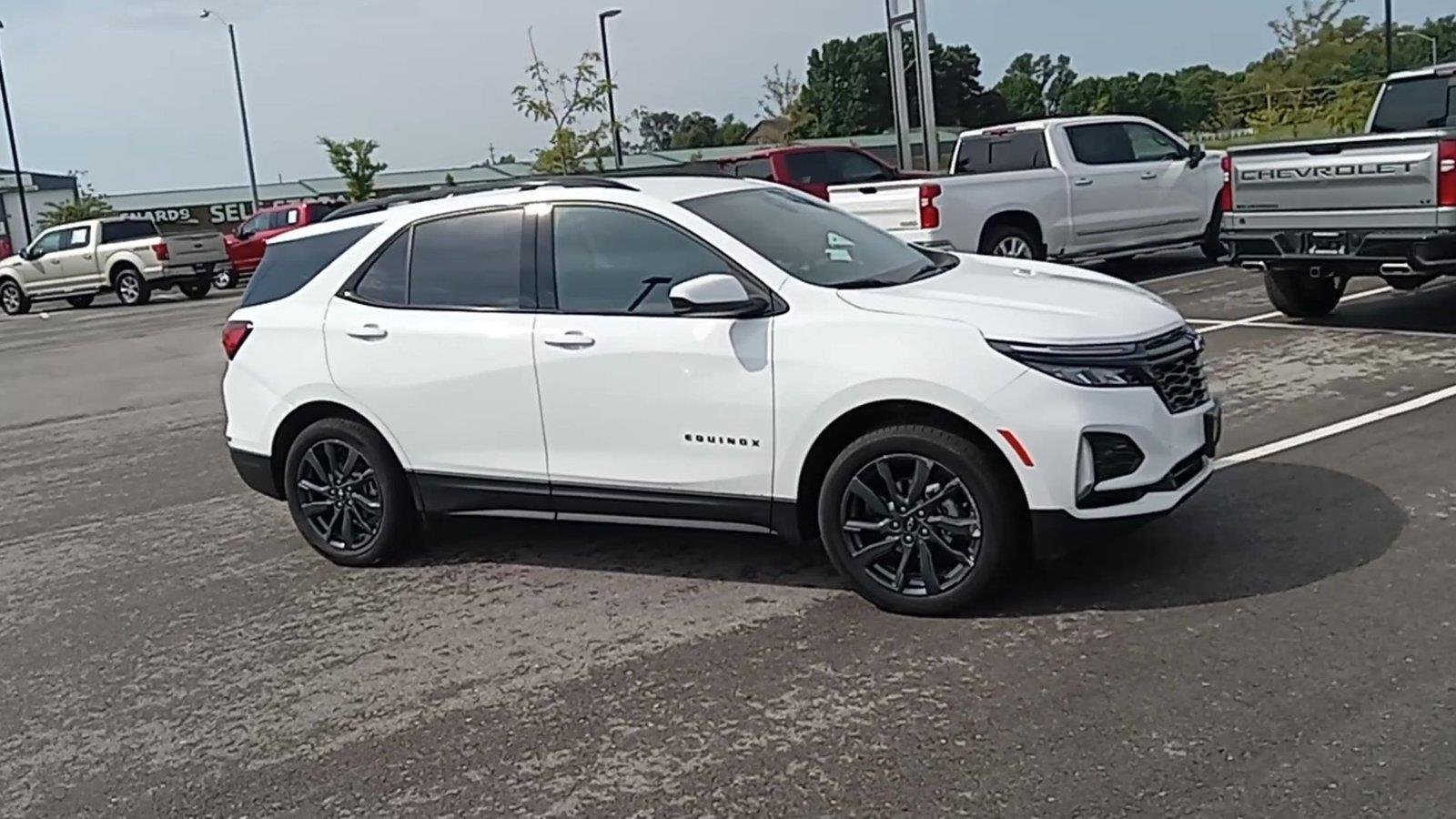 Certified 2024 Chevrolet Equinox RS with VIN 3GNAXWEG2RS114927 for sale in Kansas City