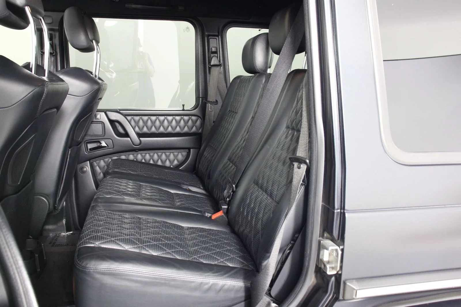 Used 2015 designo Magno Night Black Mercedes-Benz G 63 AMG® image 32